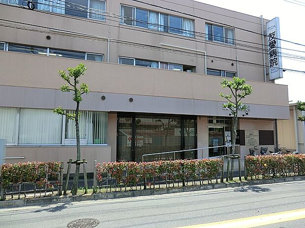 友愛病院（約900m・徒歩12分）