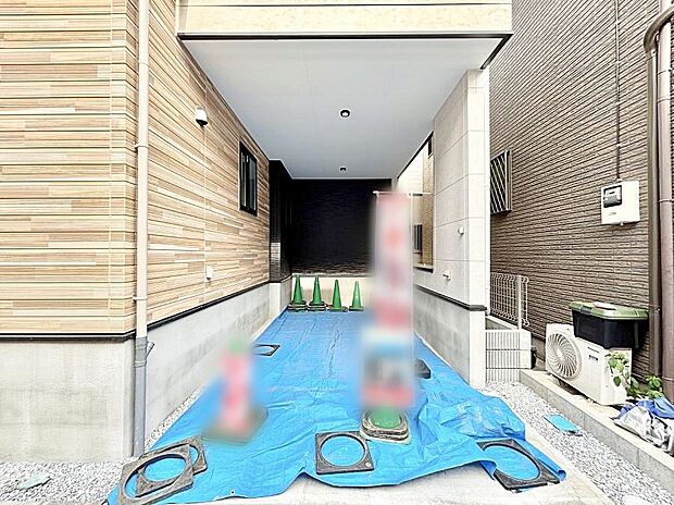 【駐車場】ビルトインタイプは大切なお車を傷や汚れから守ることができます。