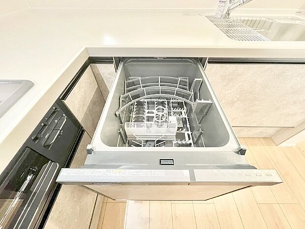 【食洗機】面倒なお片づけは食洗機にお任せ!家事の負担が減って、時間にも気持ちにもゆとりができます。