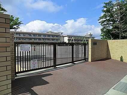 市川市立宮久保小学校 600m