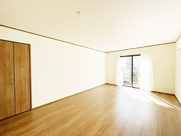 【ダイニング】家族が自然と集まる憩いのスペースになりそう