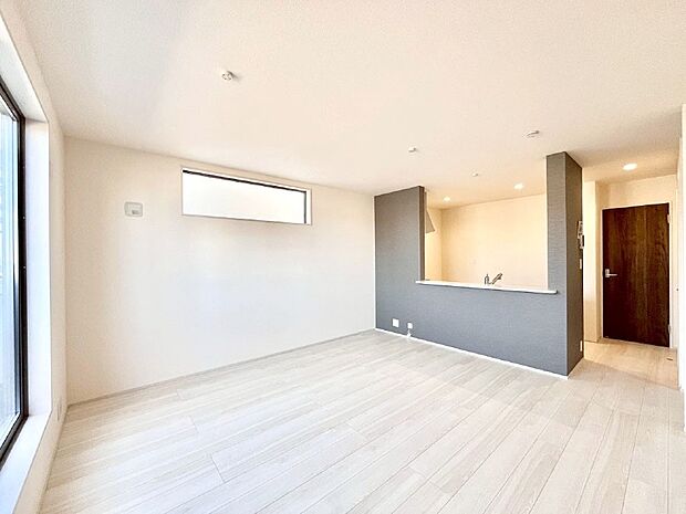 【ダイニング】家族が自然と集まる憩いのスペースになりそう