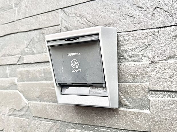 【その他現地】ＥＶ充電用屋外コンセント 。