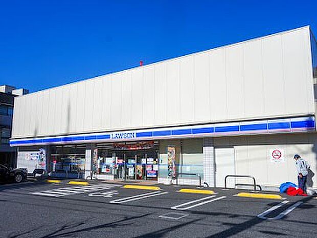 ローソン 北区上十条五丁目店（約500m・徒歩7分）