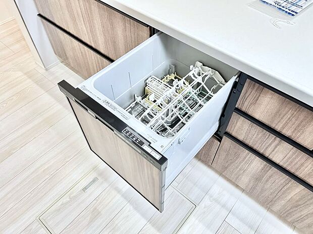 【食洗機】面倒なお片づけは食洗機にお任せ!家事の負担が減って、時間にも気持ちにもゆとりができます。