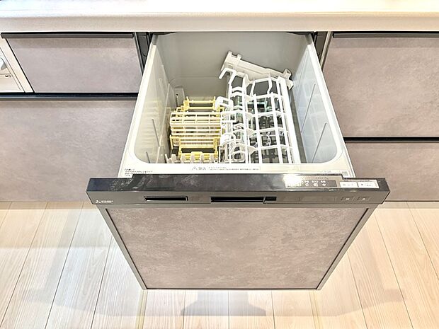 【食洗機】面倒なお片づけは食洗機にお任せ!家事の負担が減って、時間にも気持ちにもゆとりができます。