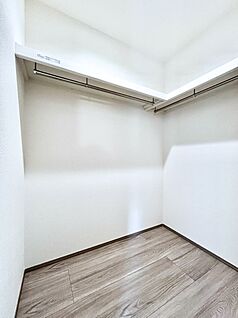ウォークインクローゼット
