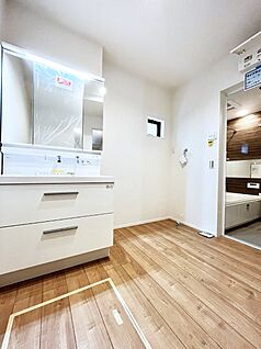 脱衣場