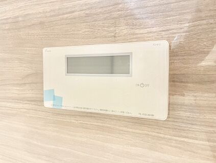 浴室給湯器スイッチ