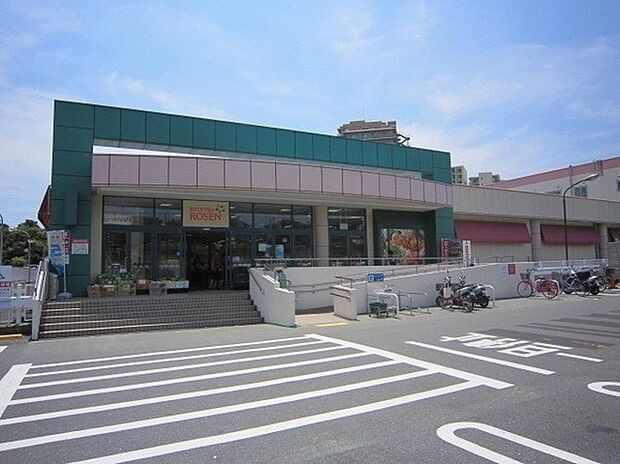 そうてつローゼン 湘南山手店(約950m)