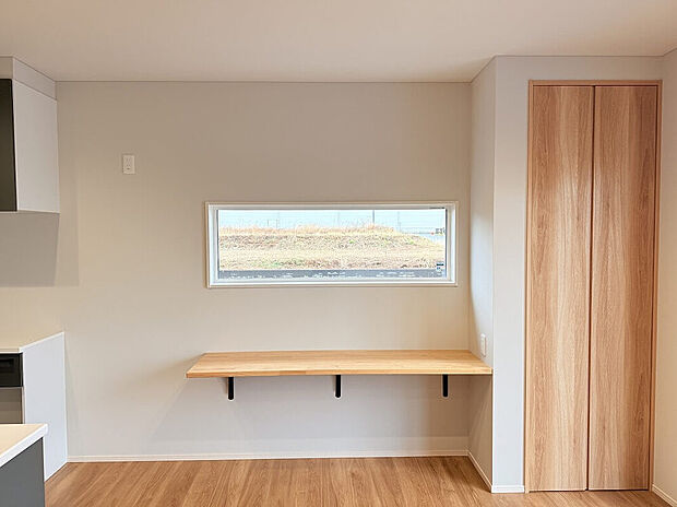 【スタディスペース】外を見ながらお勉強はいかがですか