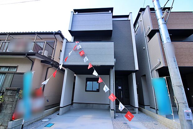 『１号棟』
気になった物件すぐにご見学対応させていただきます♪平日・お仕事帰りなど、いつでもご案内可能です♪周辺環境と併せて、実際に現地をご確認ください♪