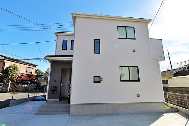 気になった物件すぐにご見学対応させていただきます♪平日・お仕事帰りなど、いつでもご案内可能です♪周辺環境と併せて、実際に現地をご確認ください♪