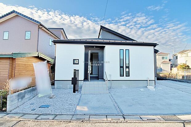 『１号棟』
気になった物件すぐにご見学対応させていただきます♪平日・お仕事帰りなど、いつでもご案内可能です♪周辺環境と併せて、実際に現地をご確認ください♪