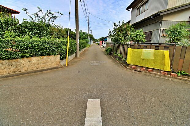 ひとたび扉を開けばそこに待っているのは上質な空間とマイホームでの新生活をイメージさせる優雅なひととき。「この家なら…」ではなく「ここに住みたい♪」と思う感動をお届けいたします。