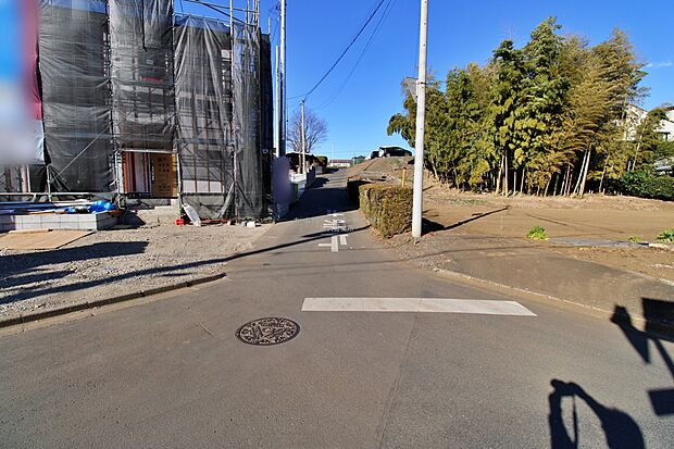 ひとたび扉を開けばそこに待っているのは上質な空間とマイホームでの新生活をイメージさせる優雅なひととき。「この家なら…」ではなく「ここに住みたい♪」と思う感動をお届けいたします。