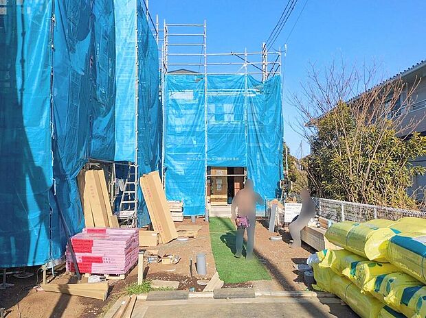 『B号棟』
住宅性能評価で耐震等級３（最高等級）を取得！お客様を守る大切な住宅だからこそ、第三者の検査を受けて安心して住んでいただける住宅をご案内させて頂きます。