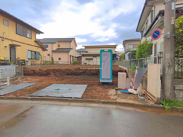 『A号棟』
住宅性能評価で耐震等級３（最高等級）を取得！お客様を守る大切な住宅だからこそ、第三者の検査を受けて安心して住んでいただける住宅をご案内させて頂きます。
