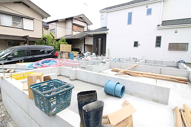 『１号棟』
住宅性能評価で耐震等級３（最高等級）を取得！お客様を守る大切な住宅だからこそ、第三者の検査を受けて安心して住んでいただける住宅をご案内させて頂きます。