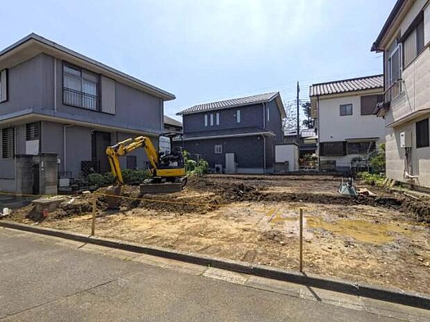 『１号棟』
住宅性能評価で耐震等級３（最高等級）を取得！お客様を守る大切な住宅だからこそ、第三者の検査を受けて安心して住んでいただける住宅をご案内させて頂きます。