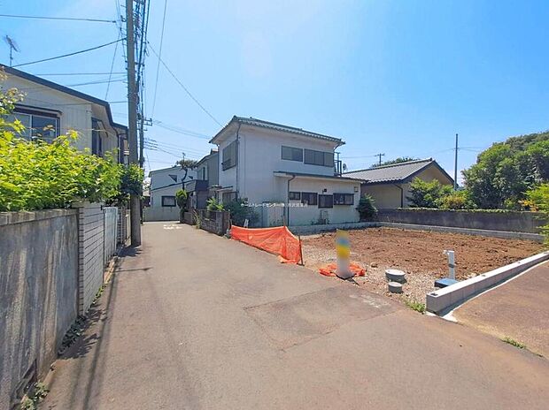 『１号棟』
ひとたび扉を開けばそこに待っているのは上質な空間とマイホームでの新生活をイメージさせる優雅なひととき。「この家なら…」ではなく「ここに住みたい♪」と思う感動をお届けいたします。