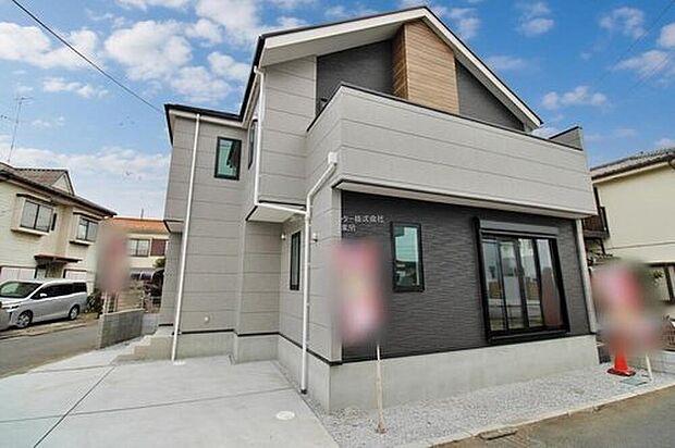 【現地外観写真】『１号棟』
お子様から「自分の部屋がほしい…」そんな成長もうれしいこの頃。お子様のさらなる成長を共に見守る新築マイホーム。