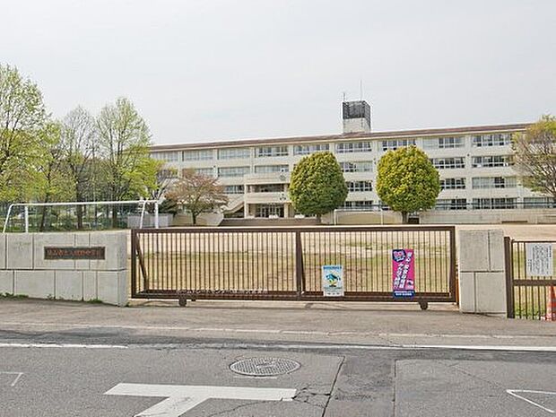 狭山市立入間野中学校(約2,960m)