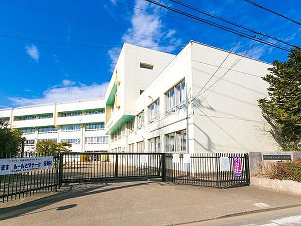 狭山市立山王小学校（約1,810m）
