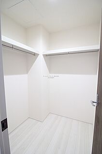 ウォークインクローゼット