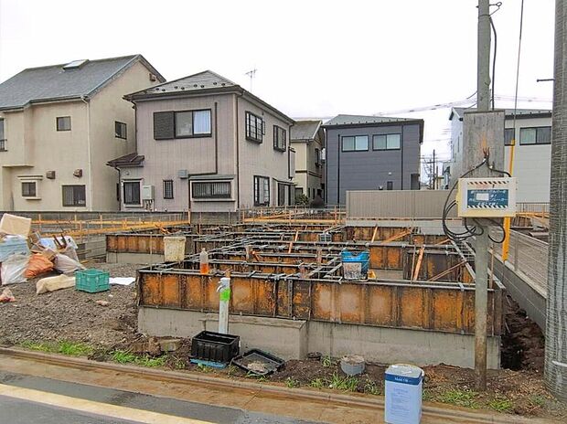 【現地外観写真】『２号棟』
住宅性能評価で耐震等級３（最高等級）を取得！お客様を守る大切な住宅だからこそ、第三者の検査を受けて安心して住んでいただける住宅をご案内させて頂きます。