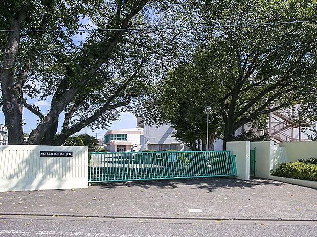 東村山市立久米川東小学校（約1,204m）