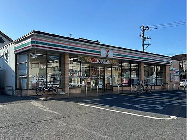 セブンイレブン入間下藤沢東店(約427m)