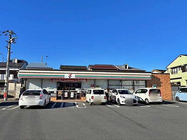 セブンイレブン狭山中央2丁目店(約271m)