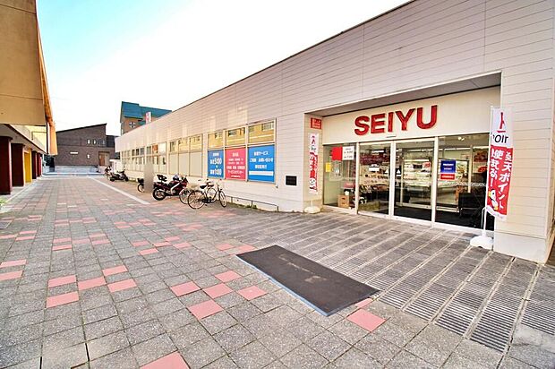西友所沢ニュータウン店（約705m）