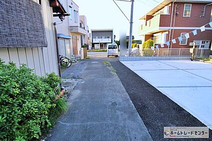 前面道路含む現地写真