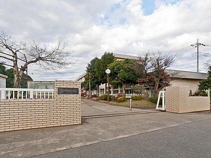 所沢市立小手指中学校 800m (徒歩10分)