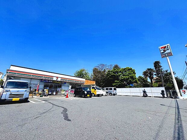 セブンイレブン練馬谷原6丁目店（約331m）
