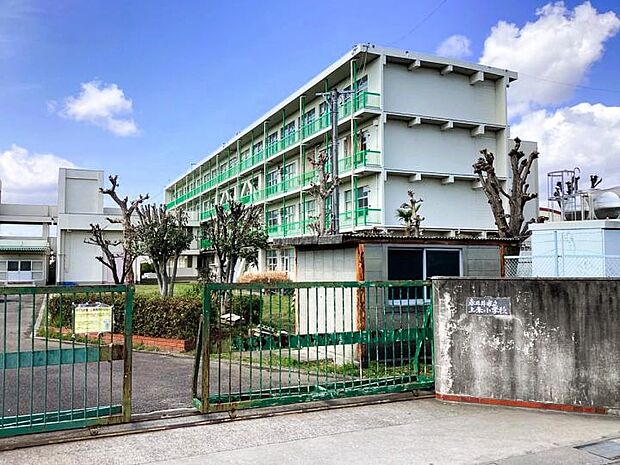 上条小学校(約790m)