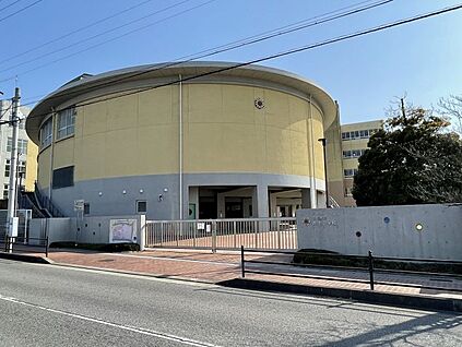 赤池小学校 1300m(17分)