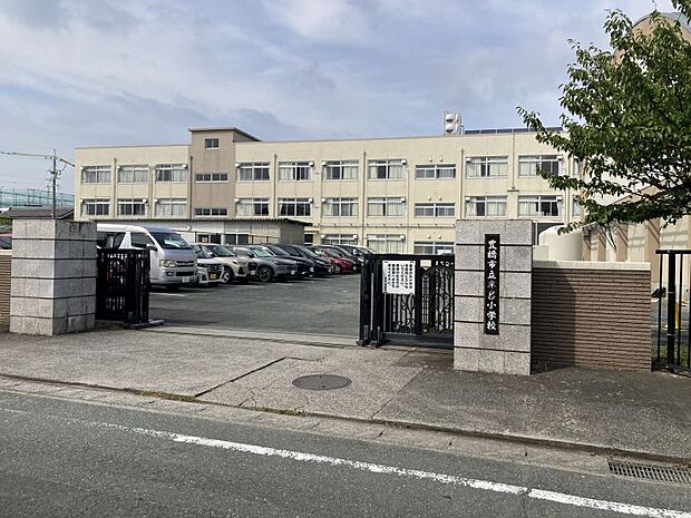 牟呂小学校