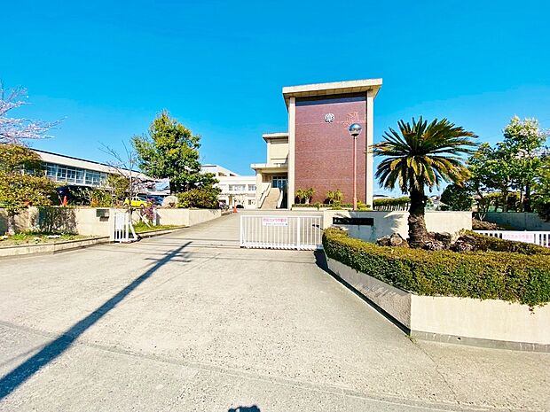 春木中学校