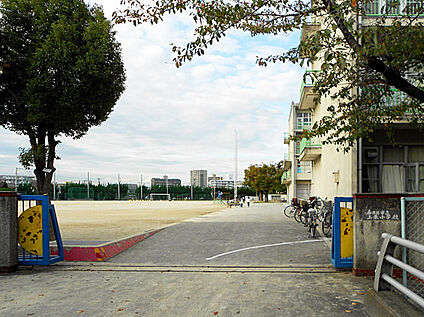 上条小学校 約1150ｍ(徒歩15分)