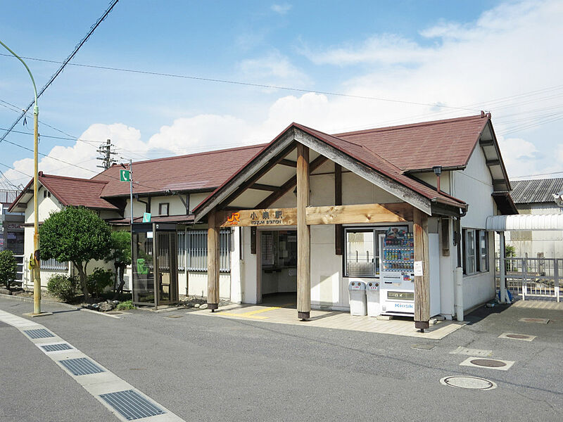 【車・交通】小泉駅