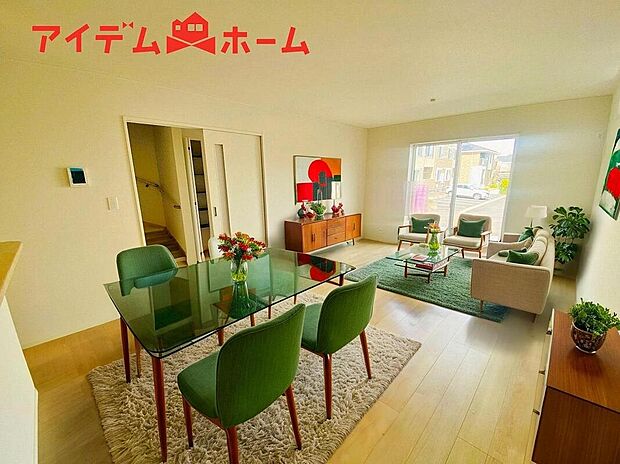 【リビング】本画像はCGで作成されており、実際に現地に家具は置かれておりません。