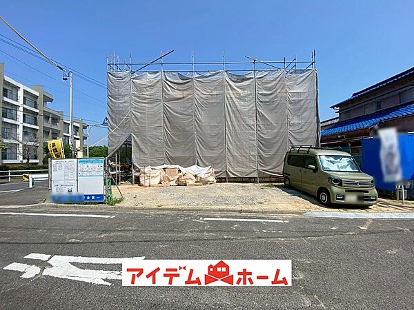 〇●1号棟外観●〇　　
平日のご案内も可能です！　
アイデムホーム南店は緑区役所から徒歩2分！
水曜日も営業しております！
