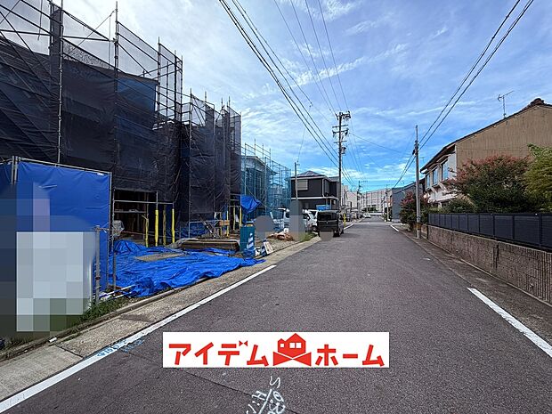 【前面道路】休日、平日問わずお気軽にお問合せください。年末年始以外毎日営業中♪