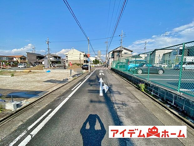 【前面道路】平日・土日問わずご案内致します!お気軽にお問合わせ下さい♪