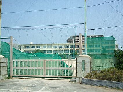 岩倉市立岩倉中学校 1500ｍ