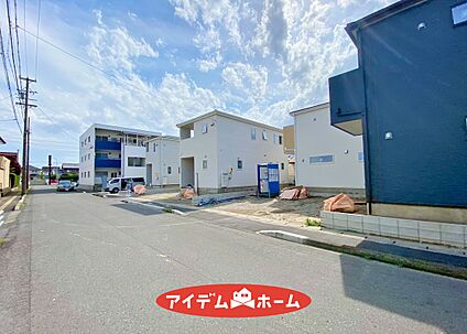 ■東側前面道路■