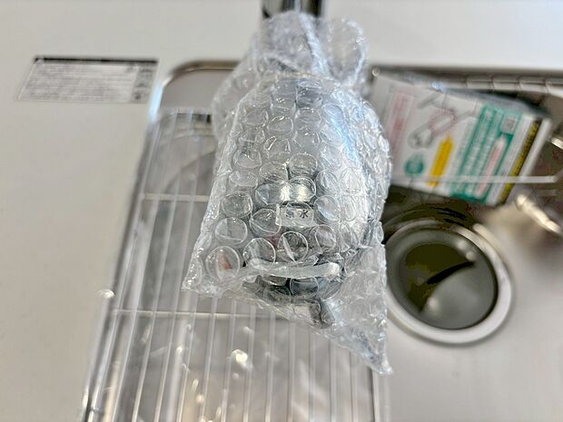 【浄水器内蔵型水栓】しっかりと塩素を除去。毎日おいしいお水を楽しめます。
塩素によるお野菜のビタミン破壊も抑止出来ます。
